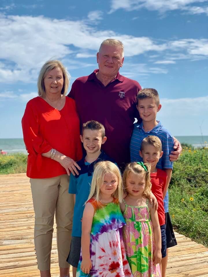 Joye (Jefferson) and Mike Roll and grandchildren. (2019)